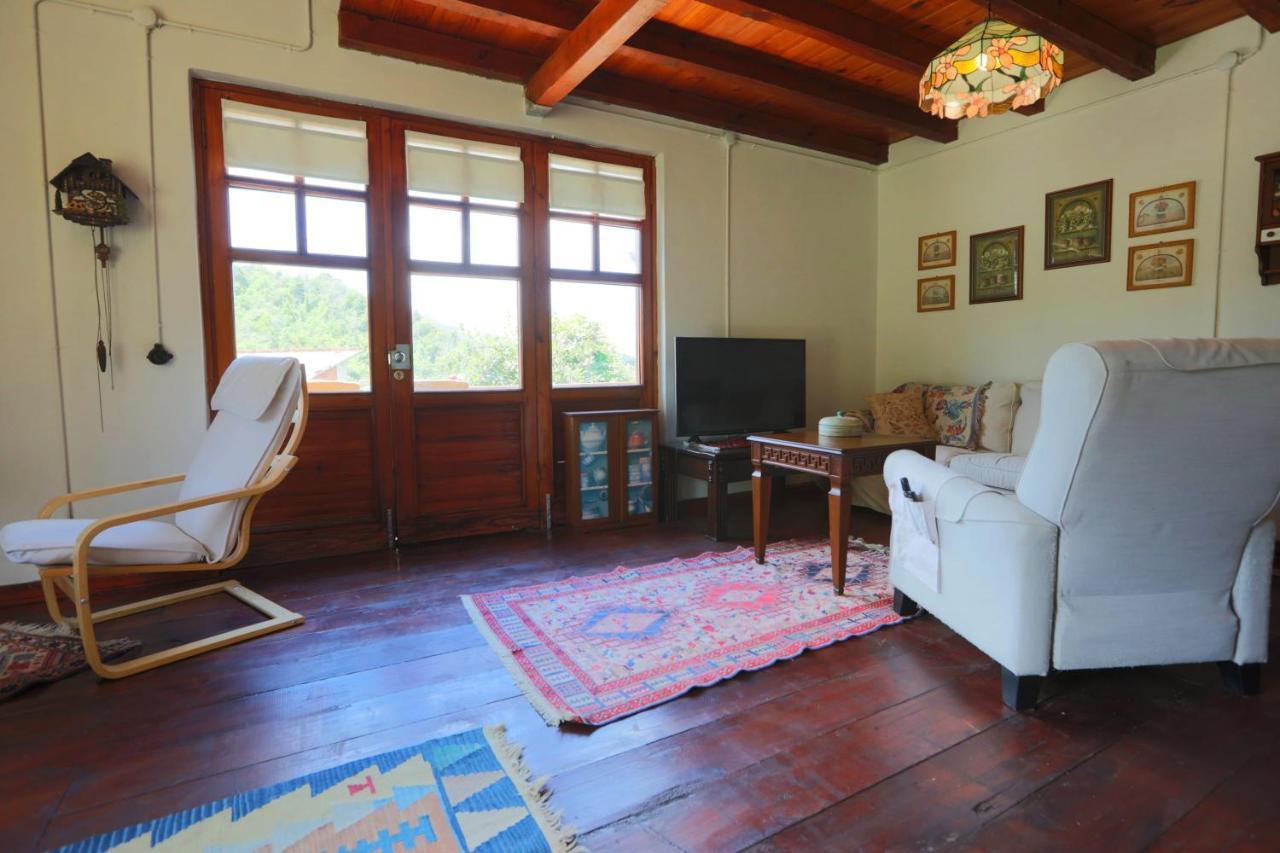 Cozy Mountain House Surrounded By Nature In Beykoz *